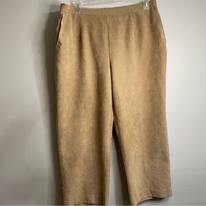 Alfred Dunner Women's Classic Tan Trousers